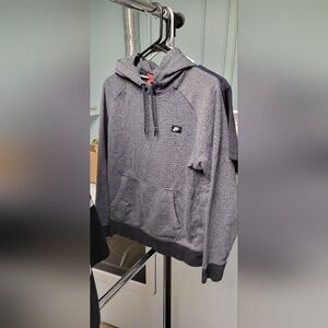 Men's Medium Nike Hoodie EUC